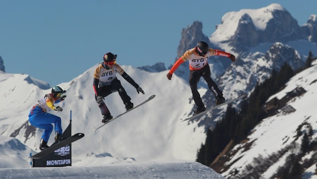 Izzi Hämmerle (M.) vor der pittoresken Kulisse seiner Montafoner Heimat.