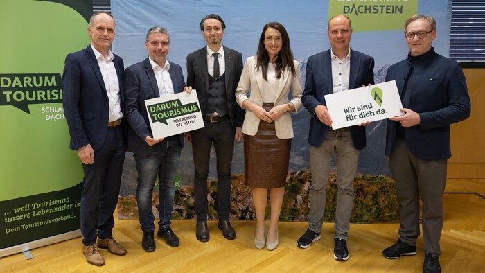 Herbert Kolb (Vorstandsdirektor Raiffeisenbank Schladming-Gröbming), Christian Hollinger ...