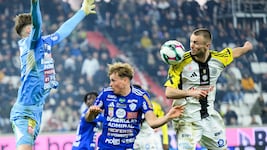 Teamstürmer Sasa Kalajdzic (re.) ist ein Trumpf beim LASK.