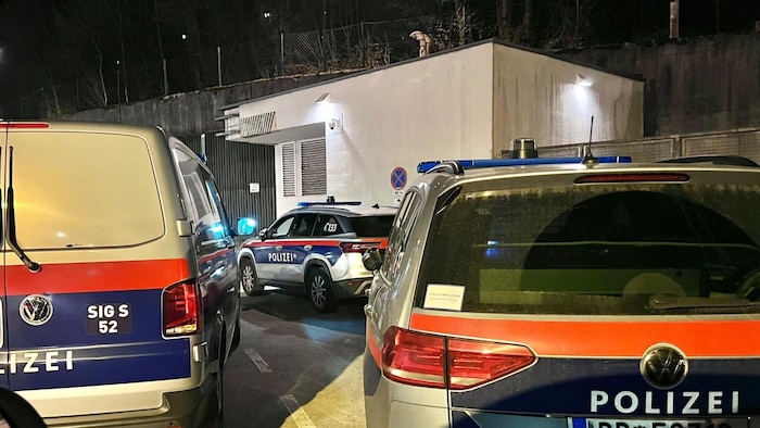 Großaufgebot der Einsatzkräfte: Es war zu einer blutigen Auseinandersetzung gekommen.