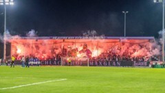 Die Choreo der Austria-Fans vor Anpfiff.