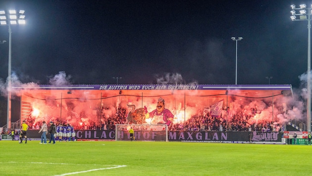 Die Choreo der Austria-Fans vor Anpfiff.