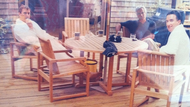 Das Foto soll 1999 oder 2000 aufgenommen worden sein.