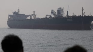 Die iranische Führung hat den USA die Öffnung der Straße von Hormuz (Bild) angeboten. Über das ...