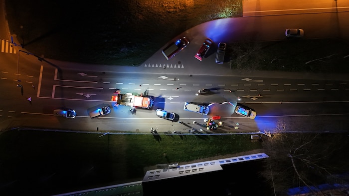 Zahlreiche Rettungskräfte waren im Einsatz.