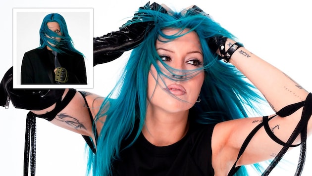 Nein, es ist nicht Paenda, sondern die Amerikanerin Charlotte Sands. Auf „Satellite“ versucht ...