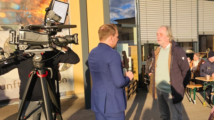 Produzent Helmut Grasser dreht in seiner Heimatstadt.