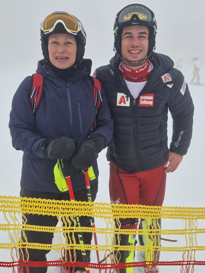Lokalmatador Jakob Greber konnte trotz seines Ausfalls mit Mama Conny im Ziel lachen.