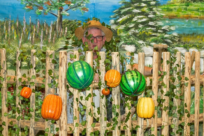 Auch ein Melonendieb treibt sein Unwesen.