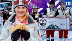 Für ihre vier Goldmedaillen und die eine Silbermedaille erhält Veronika Aigner vom ...