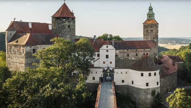Seit dem Jahr 1980 steht die Burg Schlaining im Besitz des Landes. 1982 wurde das ...