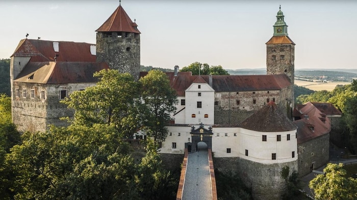 Von Burg Schlaining bis Lucky Town: BG-Präsident Eduard Nicka hat für die Camp-Teilnehmer ein ...