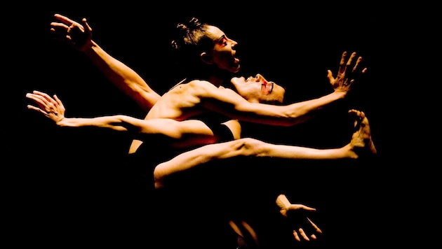 Zwei starke Musikwerke bildeten zum Auftakt die Grundlage für die Tanznotation der Kanadierin ...