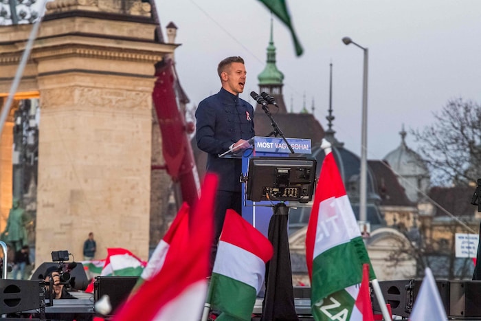 TISZA-Chef Péter Magyar bei seiner Rede