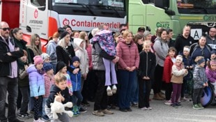 Insgesamt waren rund 80 Gäste vor Ort.