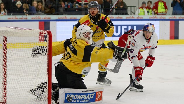 Pustertal-Goalie Pasquale lässt die Bulls verzweifeln.