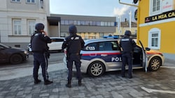 Großfahndung nach dem Bankraub am 16. März in Ferlach – viereinhalb Wochen später sitzt ein ...