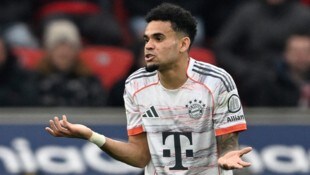 Luis Diaz flog mit Gelb-Rot vom Platz. 