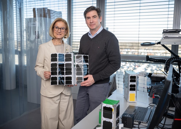 Mikl-Leitner stellte mit R-Space-Chef Scharlemann neue Prototyp-Förderung des Landes vor