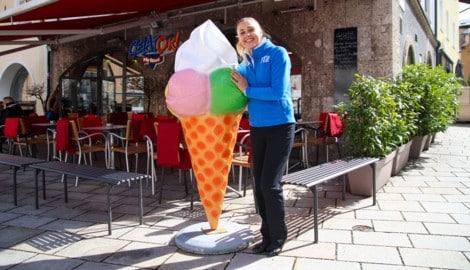 Ilaria Grava freut sich, ihre Eisstatue zurückzuhaben. Jetzt will sie eine noch größere Version ...