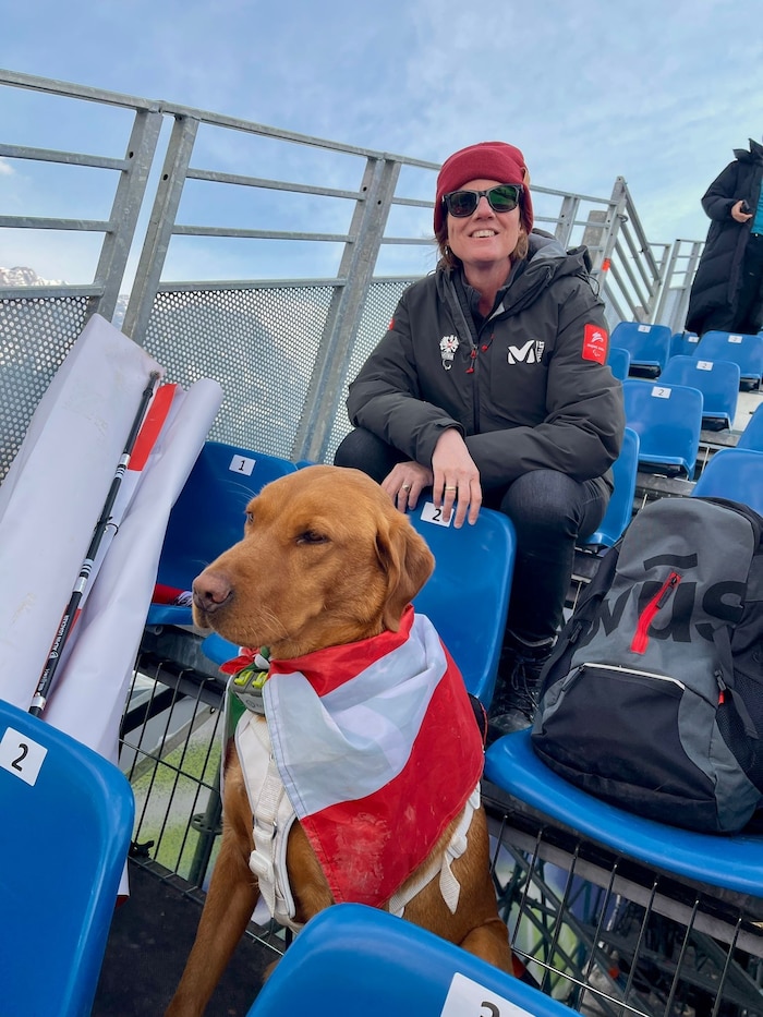 Die rot-weiß-rote Fahne trug er gerne.