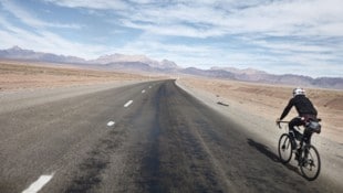 Der Autor unterwegs mit seinem Rennrad