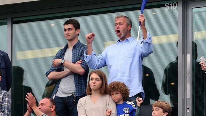 Roman Abramovich (re.)