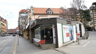 Dieses einstöckige Gebäude soll einem Bürokomplex weichen.