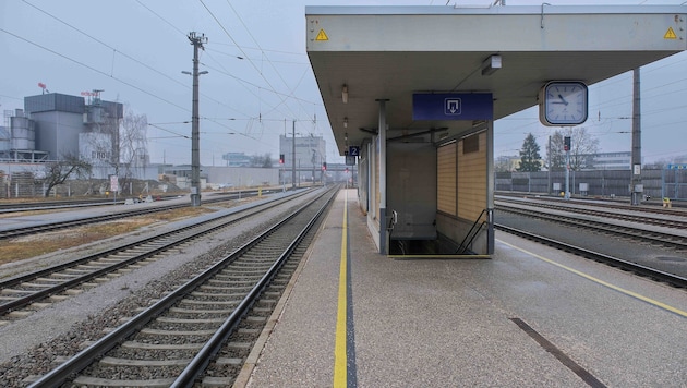 Der Bahnhof Linz-Wegscheid ist Teil der Diskussion um eine mögliche „5er-Bim“ im Linzer Süden.