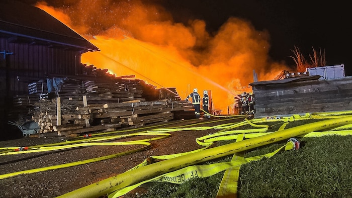 184 Feuerwehrleute waren im Einsatz