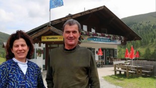 Auf 1877 Höhenmeter ist die Pfandlhütte im Nockgebiet zu finden. Eigentümer sind Gudrun und ...