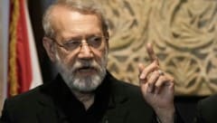 Israels Regierung meldet den Tod von Irans Sicherheitschef – auch der Milizchef soll getroffen ...