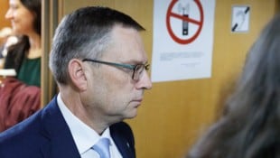 Im Prozess gegen ÖVP-Klubobmann August Wöginger ging es am Dienstag weiter. 