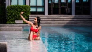 Auf der indonesischen Urlaubsinsel Bali sind drei Europäer wegen mutmaßlicher Pornoproduktion ...