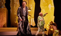 Bariton Georg Nigl brilliert aktuell an der Staatsoper als Todesfürst Nekrotzar.