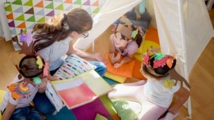 Eine Eltern-Initiative will Kinder und ihre Bedürfnisse vor finanzielle und rechtliche ...