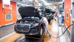 Audi hat ein Werk in der deutschen Stadt Ingolstadt.
