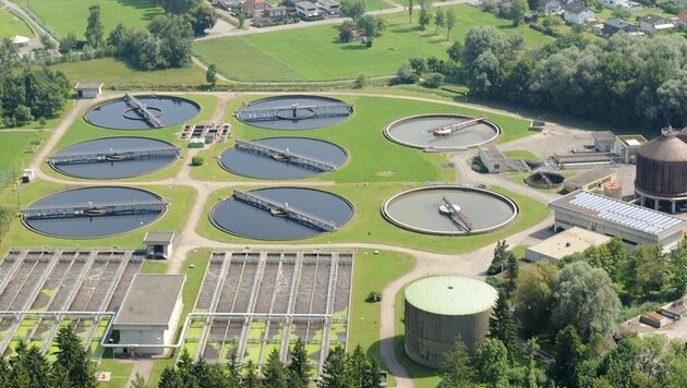 Kläranlagen sollen in Zukunft auch Medikamenten- und Kosmetikreste ausfiltern.