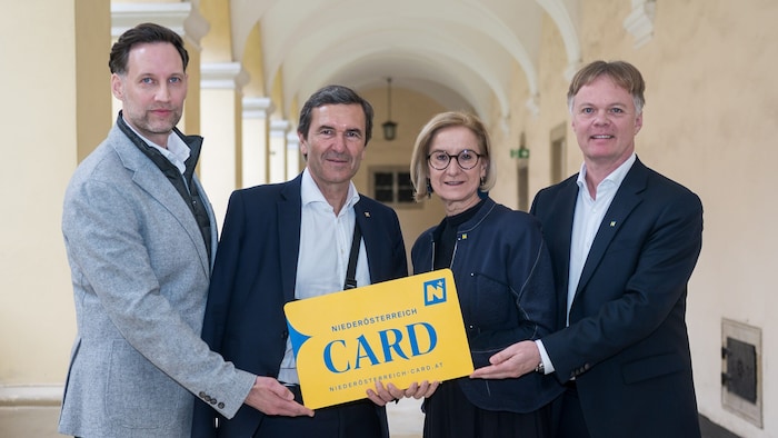 Präsentierten die Neuerungen zum Saisonstart der Niederösterreich-CARD: NÖ-CARD Geschäftsführer ...