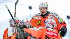 Was für ein Abschluss in Villach! Die Graz99ers jubeln über einen 6:2-Sieg, steigen mit einem ...