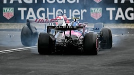 Ocon und Colapinto crashten in China.