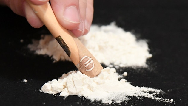 Für drei Drogendealer klickten die Handschellen