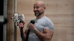 Attila Molnar Lukas Grigorescu erklärt, welche Mythen uns beim Kampf zum Traumgewicht im Weg stehen.