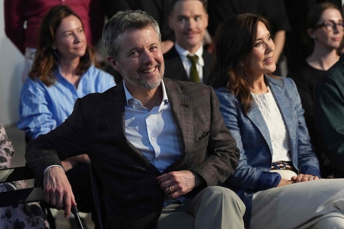 Bei der Eröffnung der Ausstellung „Hybrid Futures“ des dänisch-australischen Duos Ting & Bojesen ...