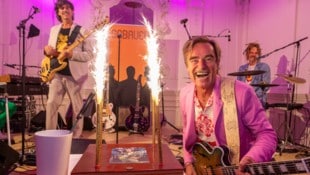 Andie Gabauer feiert vier Jahrzehnte Leidenschaft für Pop, Soul und Live-Musik – und ein neues ...