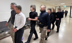 Die vier U-Häftlinge sehen sich mit schlimmen Vorwürfen konfrontiert. 