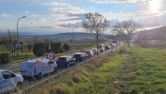 Zwischen Großhöflein und Kleinhöflein ist die Bundesstraße nur einspurig befahrbar.