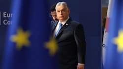 Kein Öl, kein Deal: Viktor Orbán inszeniert sich im Rahmen des Wahlkampfs in Ungarn auch auf der ...