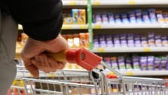 Kurz nach der Haft hatte sich ein Pongauer in einem Supermarkt nicht im Griff. (Symbolbild)