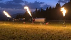 Eine Werkfeuerwehr aus Bayern half beim kontrollierten Abbrennen des Gases.